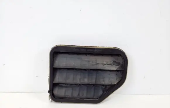 Volvo V50 Fender grill 7N51A280B62BA