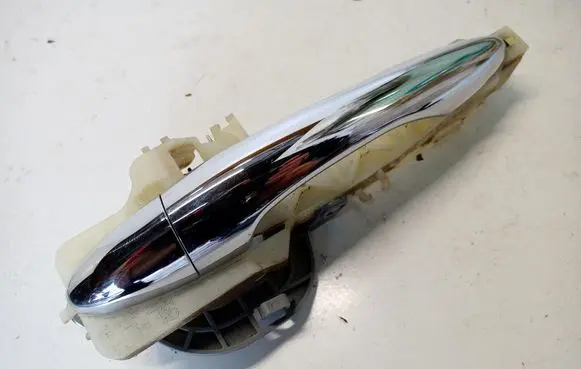 Rear door exterior handle