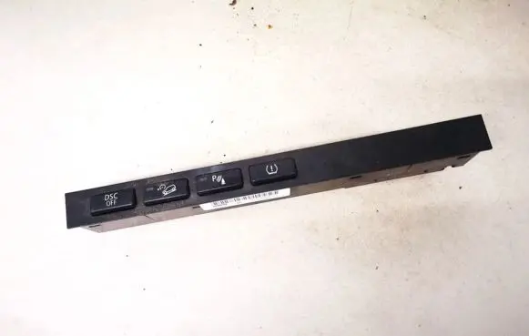 Traction control (ASR) switch