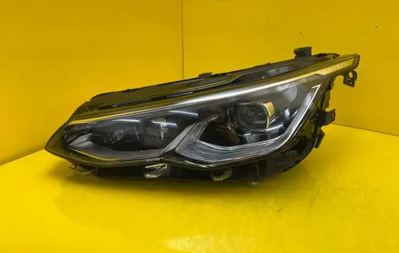 Volkswagen Golf VIII Headlight/headlamp 5H1941059