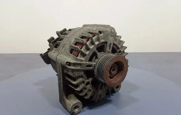 BMW 5 F10 F11 Generator/alternator 8515754
