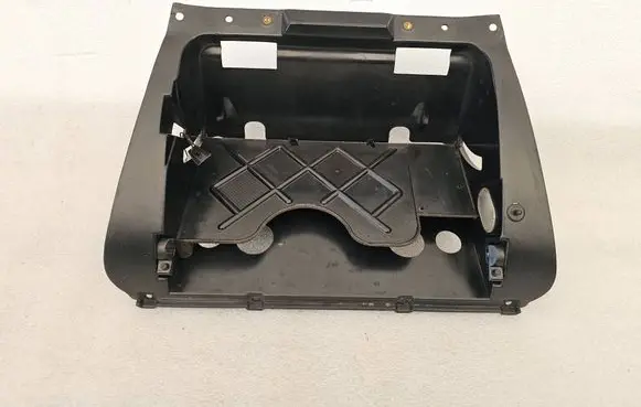 Jaguar XK8 - XKR Glove box frame GJA6023AB