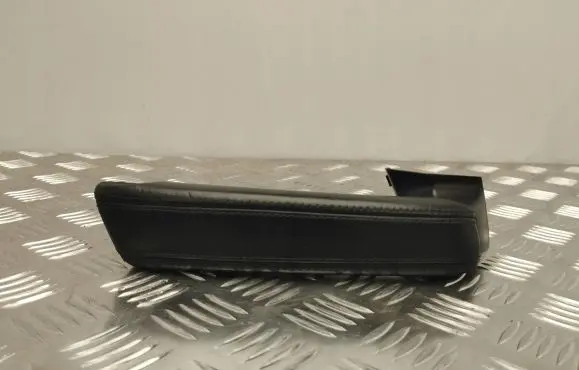 Audi Q7 4L Front door interior handle