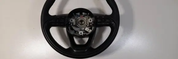 Toyota Yaris XP210 Steering wheel 6436038