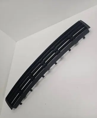 Audi A4 S4 B5 8D Front bumper lower grill 8D0807683AA