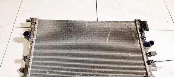 Opel Insignia A Coolant radiator