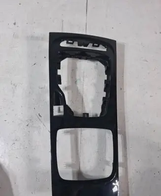 Opel Insignia B Gear shifter surround trim plastic 39126636