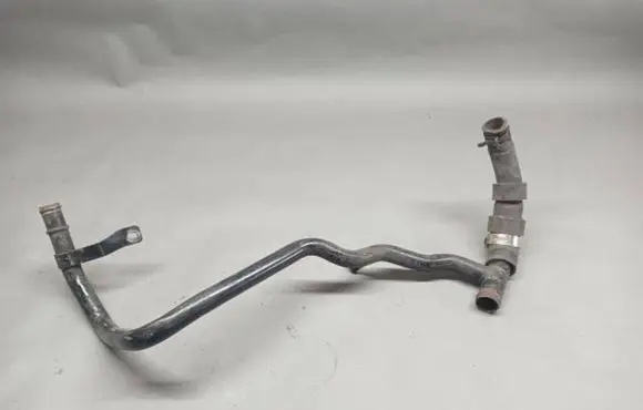 Audi A3 S3 8V Engine coolant pipe/hose 04L121065BH