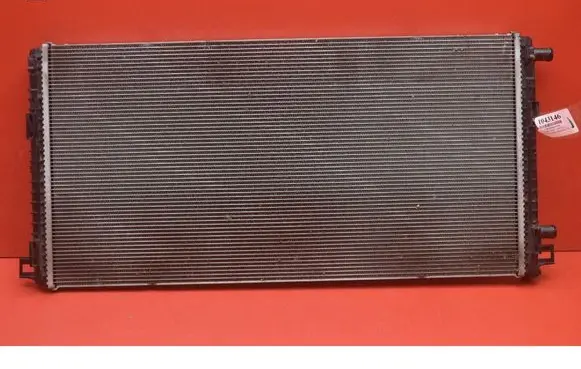Audi e-tron Coolant radiator 4KE121251B
