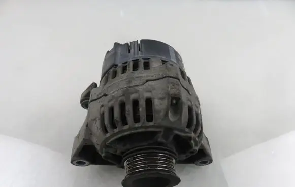 Opel Corsa B Generator/alternator 0123100003 90534472 90534472UE