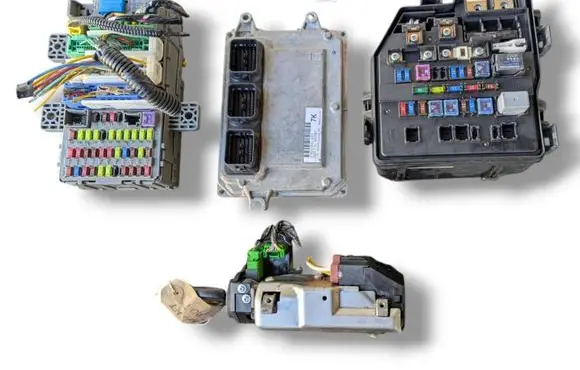 Honda Civic Engine ECU kit and lock set 37820RSJE01