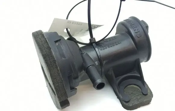 Jaguar XJ X300 Vacuum valve 023906281
