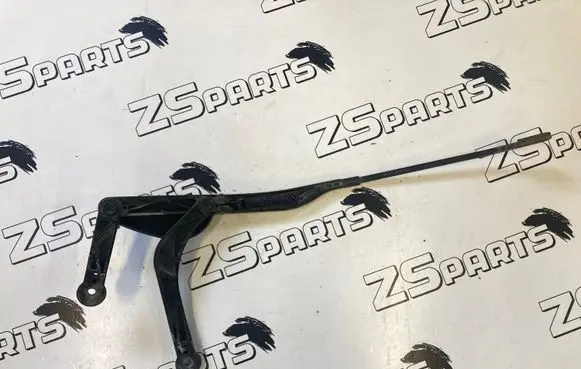BMW 7 E38 Front wiper blade arm 8352020