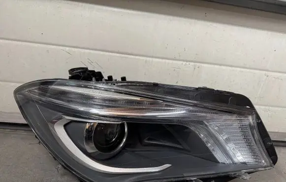 Mercedes-Benz CLA C117 X117 W117 Headlight/headlamp A1179065200