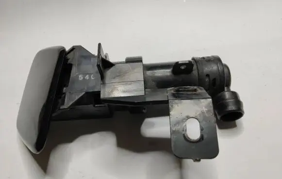 Nissan Murano Z50 Headlight washer spray nozzle 63800