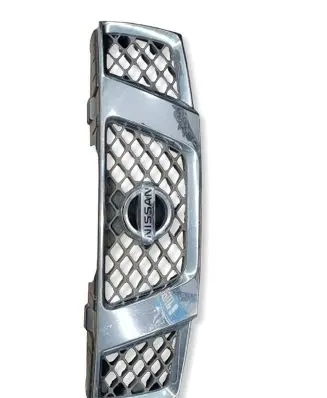 Nissan Navara D40 Front grill 