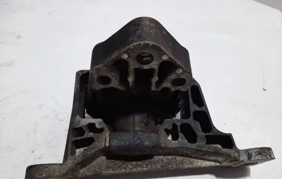 Ford Grand C-MAX Gearbox mount 326G04A