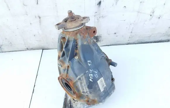 Mercedes-Benz C AMG W204 Rear differential 2043508410