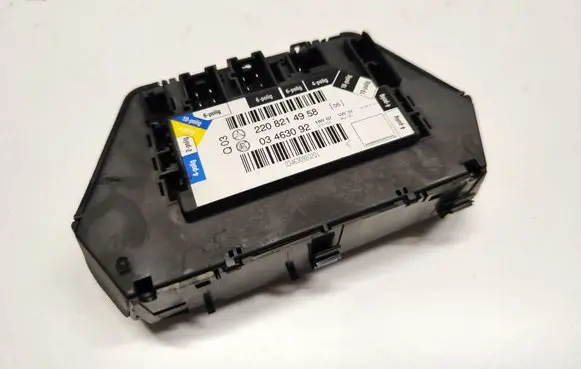Mercedes-Benz S W220 Door control unit/module 2208214958