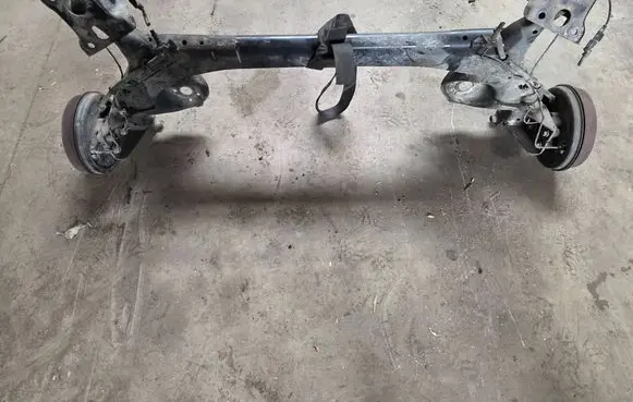 Peugeot Bipper Rear axle beam