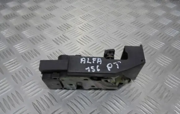 Alfa Romeo 156 Rear door lock