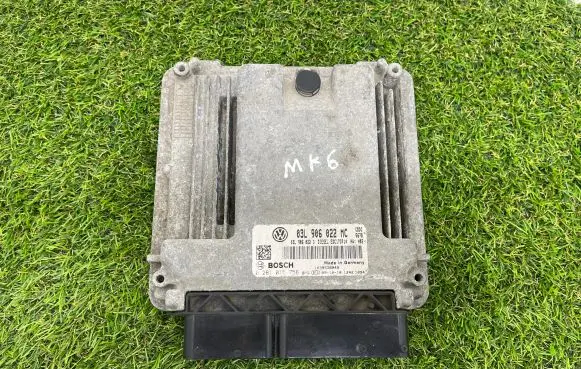 Volkswagen Golf VI Engine control unit/module 03L906022MC 03L906022G 0281015756