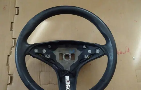 Mercedes-Benz GLK (X204) Steering wheel