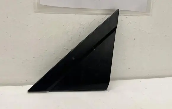 Front door trim (molding)