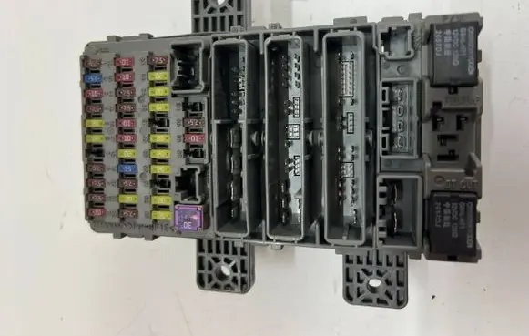 Honda Civic Fuse module SMGG230