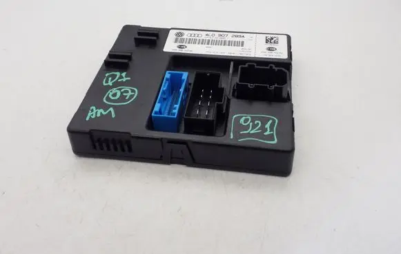 Audi Q7 4L Comfort/convenience module 4L0907289A 4L0910289D