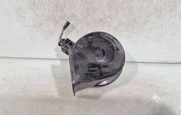 Volkswagen Golf Plus Horn signal 703881157 001157