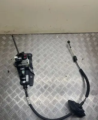 Renault Latitude (L70) Gear shifter/selector 8201054502 20100722 221385