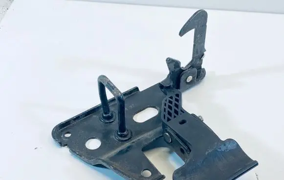 Audi A6 S6 C6 4F Engine bonnet/hood lock/latch loop/hook 4F0823480