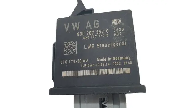 Audi A4 S4 B8 8K Light module LCM 8X0907357C 8X0907357B