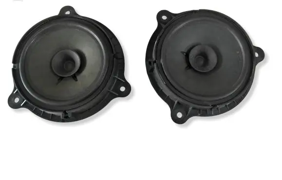 Nissan Pulsar Front door speaker 