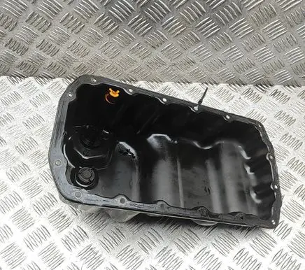 BMW 1 F20 F21 Oil sump 7649311 8608781