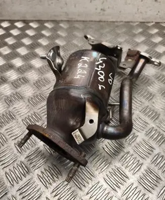 Lexus LBX Catalyst/FAP/DPF particulate filter