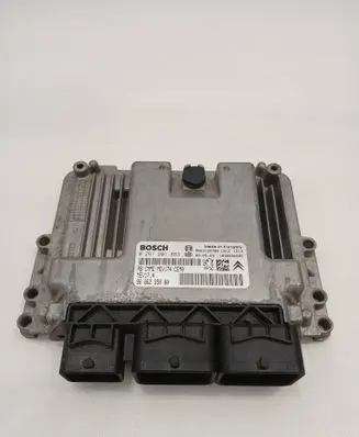 Peugeot 308 Engine control unit/module 9663193780 9666235880 0261201863