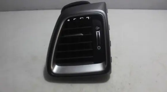 KIA Ceed Dashboard side air vent grill/cover trim 