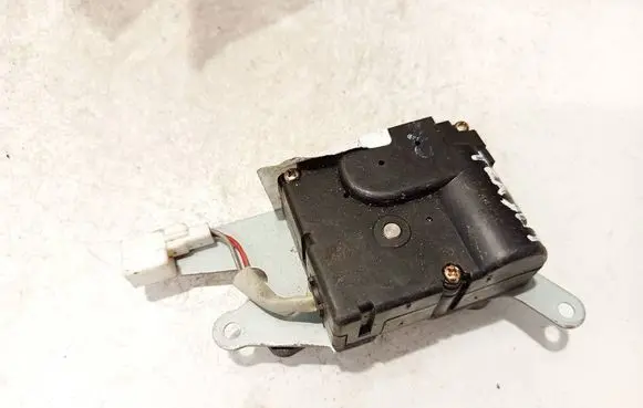 Hyundai Trajet Air flap motor/actuator