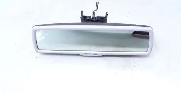 Rear view mirror (interior)