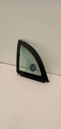 Porsche Cayman 987 Rear side window 43R000469 A029648