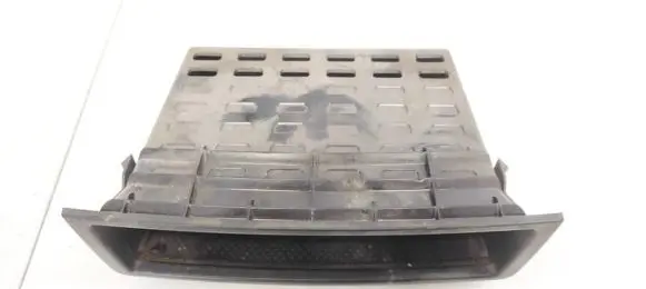 Glove box