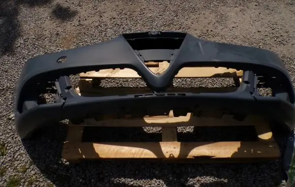 Alfa Romeo Giulietta Front bumper 156117400