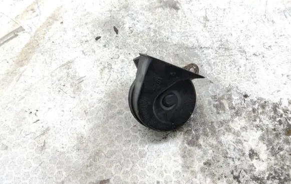 Chevrolet Captiva Horn signal