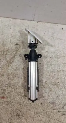 Ford Focus C-MAX Headlight washer spray nozzle 308457