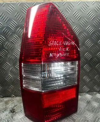 Mitsubishi Space Wagon Rear/tail lights 04163151