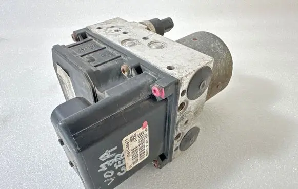 Toyota Avensis T250 ABS Pump 8954105073 488257 0265950147