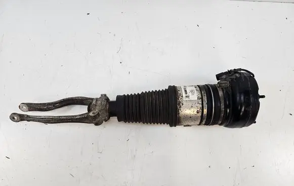 Porsche Macan (95B) Front shock absorber/damper 95B616039R