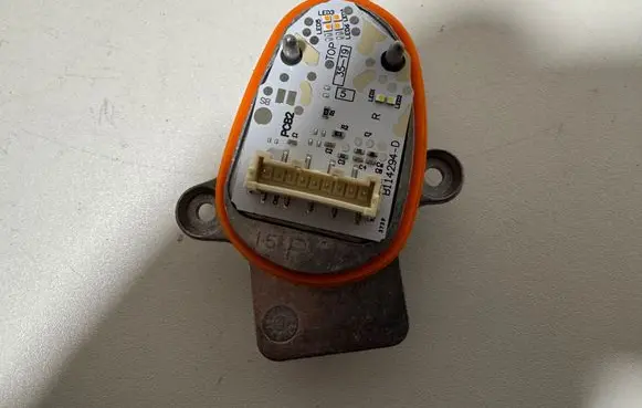 BMW X1 F48 F49 LED ballast control module 63119477822 9477822